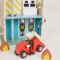 Дървена пожарна станция Classic World, 13 части-0CXk6.jpeg