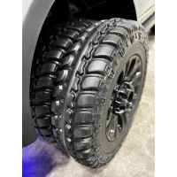 Акумулаторен джип JJ Ford super Duty 4X4, двуместен черен металик-0V8H1.jpeg