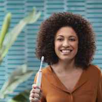 Електрическа звукочестотна четка за зъби Philips Sonicare Diamond Clean Series 9000, rose gold-FeiS2.jpeg