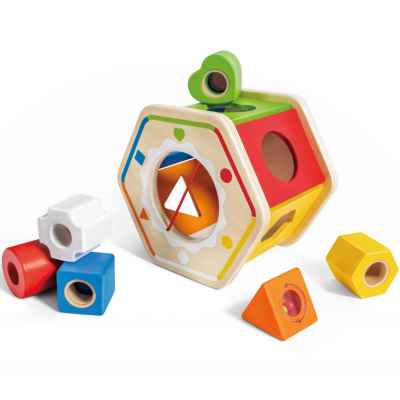 Разноцветен дървен сортер Hape, 7 части