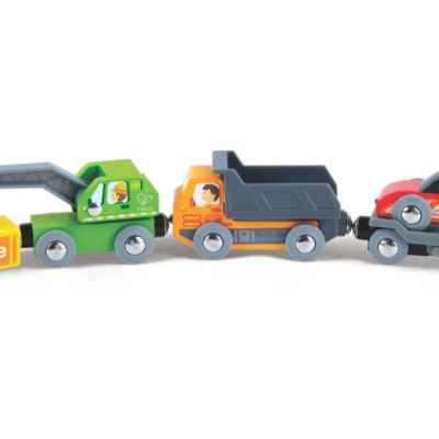 Дървен комплект Hape, Влакче с цветни строителни машини