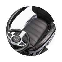 Кола с дръжка Chipolino Mercedes C-Class, черна-Hnq4U.jpeg