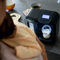 Уред за приготвяне на адаптирано мляко Tommee Tippee Perfect Prep Day & Night-J6h5N.png