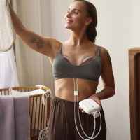 Двойна електрическа помпа Philips Avent Hands-free SCF532/11-OpBac.jpeg