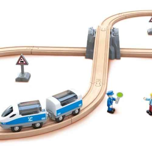 Влакова композиция Hape, с 8 фигури за безопасност