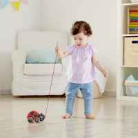 Дървена играчка за дърпане Hape, Калинка-TWH92.jpeg