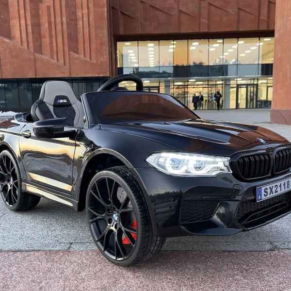Акумулаторна кола JJ BMW M5 Premium, дрифт функция, черна-YPp2w.jpeg