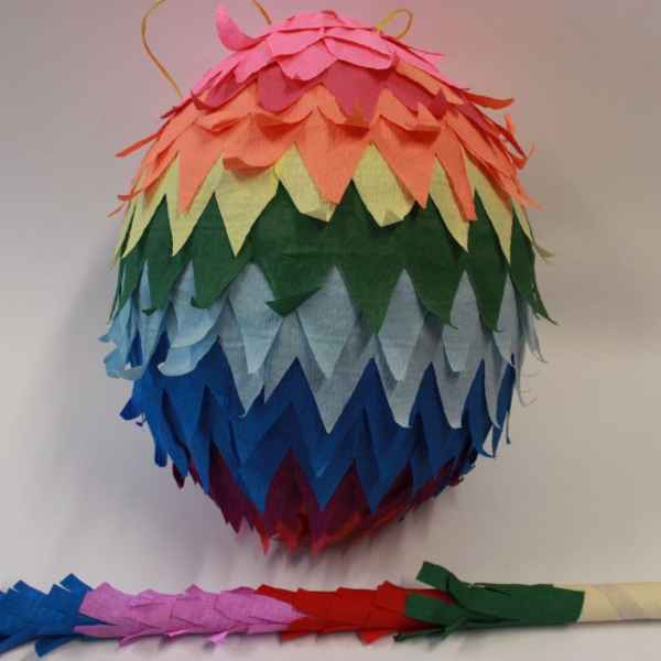 Пинята, Динозавърско яйце-eOfR0.jpeg