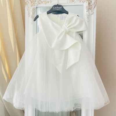 Детска рокля Контраст, екрю с панделка