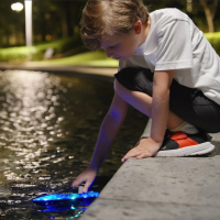 Радиоуправляема лодка Silverlit със светлини-hbfzX.png