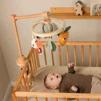 Дървена еко въртележка Tiny Love Garden of Adventures за бебешка кошара-jFtP5.jpeg
