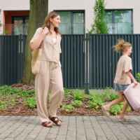 Седалка за кола Kinderkraft I-BOOST 2 PRO I-Size IsoFix, Black-r58My.jpeg