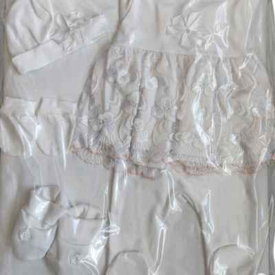 Комплект за изписване Светли, Бял с дантела