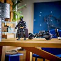 Конструктор LEGO DC Comics Super Heroes 76273 Batman™ - Фигура за изграждане Батман и мотоциклет-zhcm0.jpeg